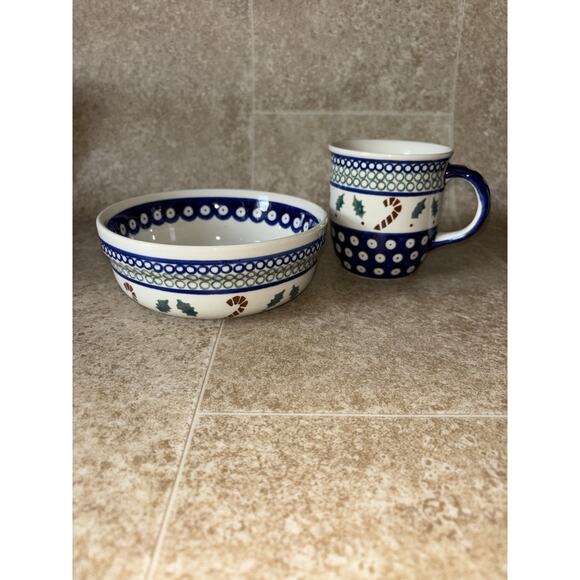 Boleslawiec Polish Pottery 2 Pieces Christmas Theme Excellent Condition - Picture 1 of 11